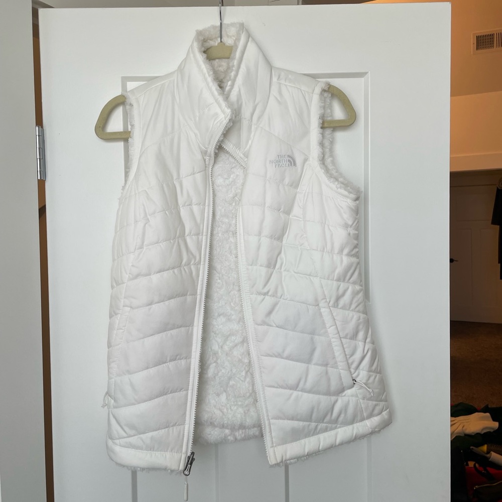 Reversible White North Face Vest